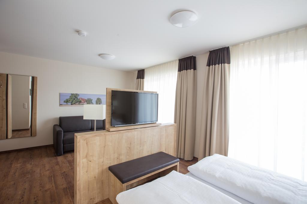 Sonnenhalde Landgasthof Bieg Neuler Quarto foto